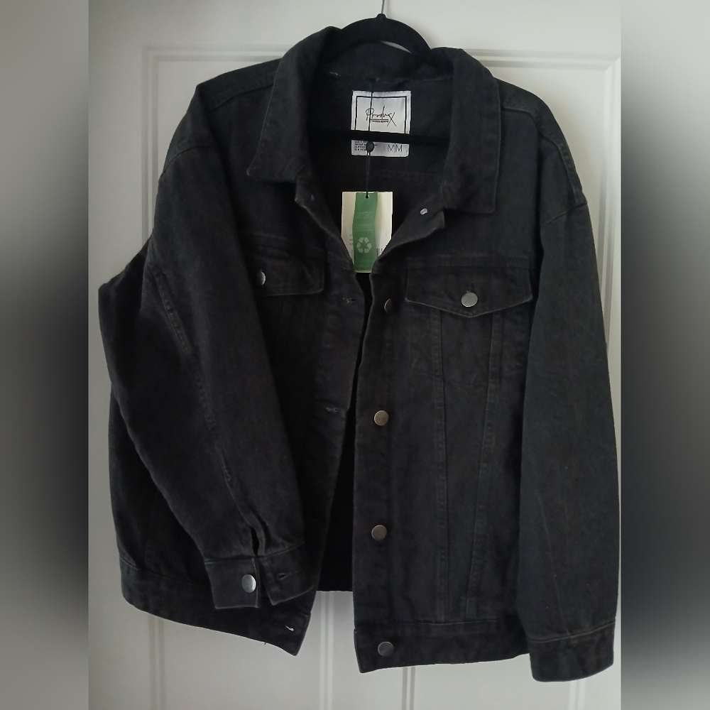 COPY - PRODUX Timeless Apparel Black Denim Jacket Sz M Boyfriend Fit